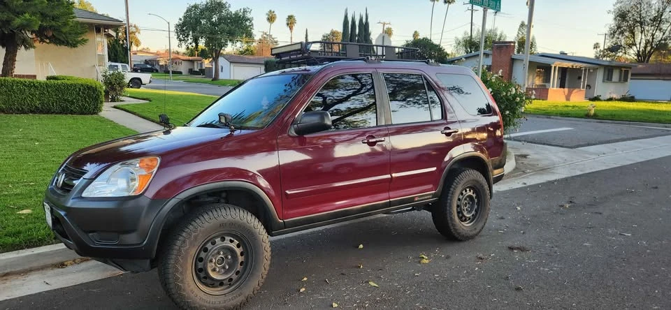 2003 Honda CR-V 2nd Gen - Image 2 of 4