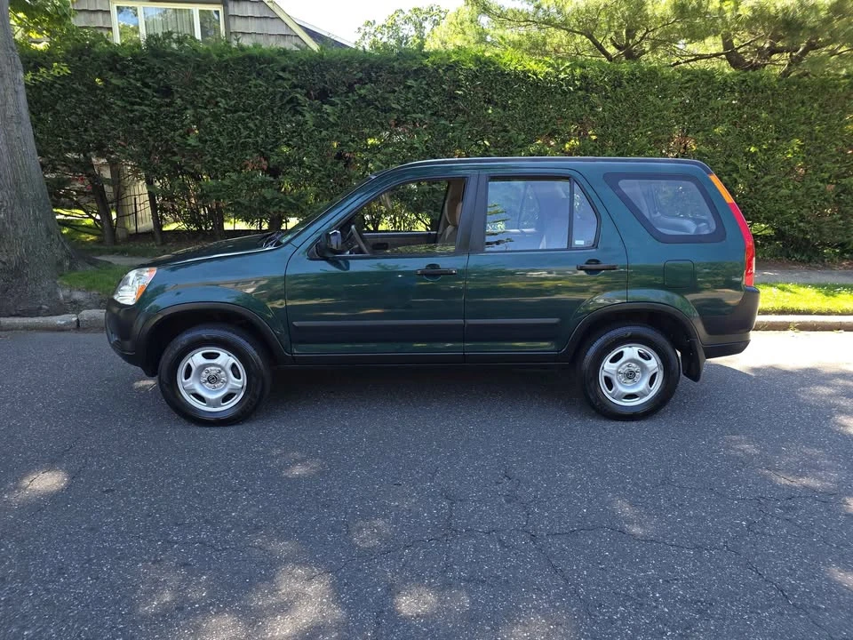 2003 Honda CR-V 2nd Gen - Image 3 of 18