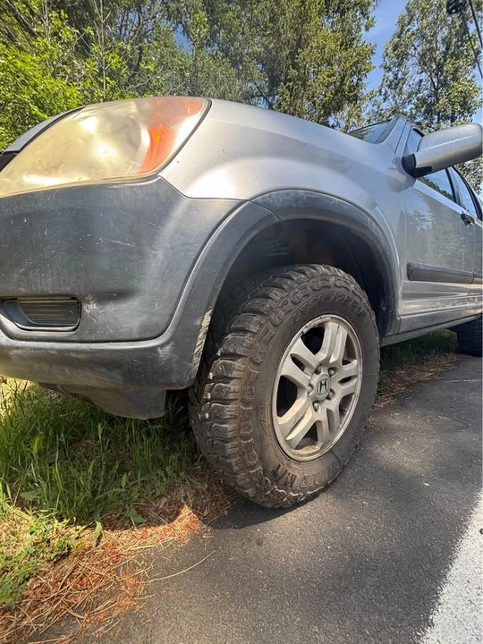 2003 Honda CR-V 2nd Gen - Image 8 of 10