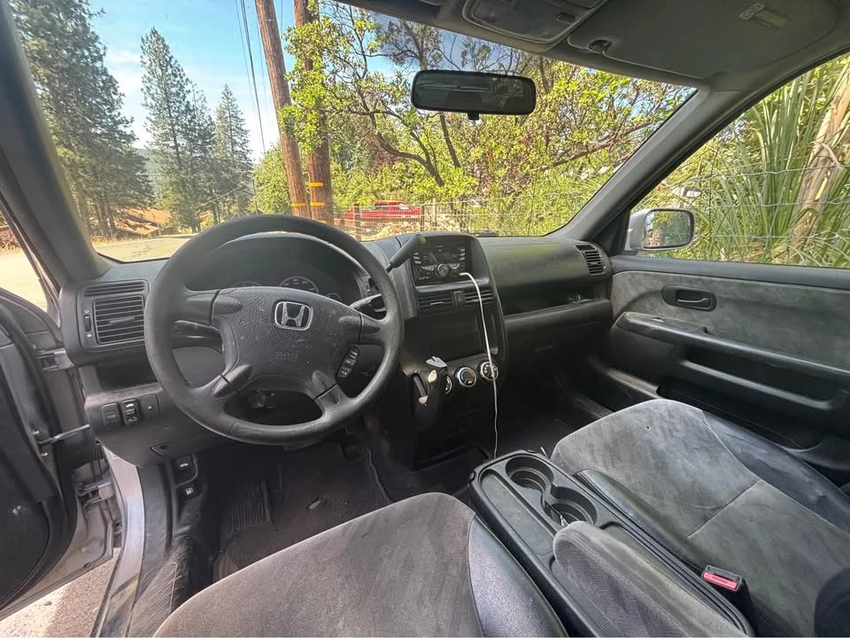 2003 Honda CR-V 2nd Gen - Image 7 of 10