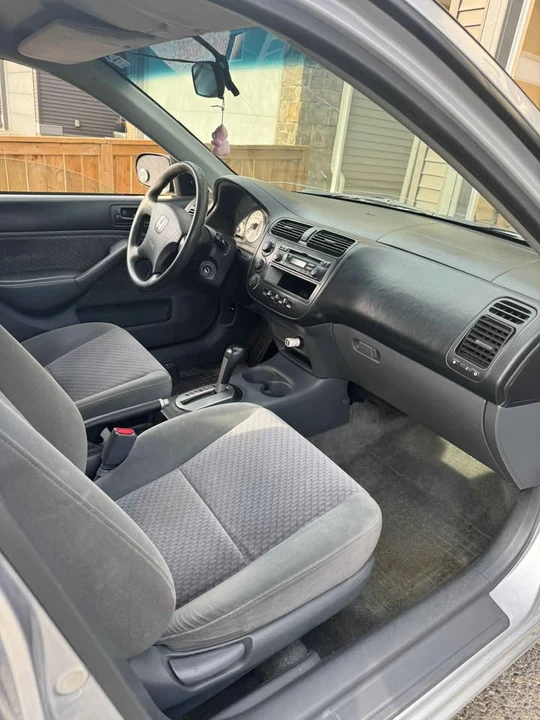 2003 Honda Civic 7th Gen - Image 3 of 4
