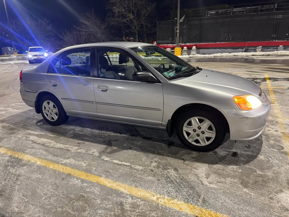 2003 Honda Civic 7th Gen - Image 3 of 7