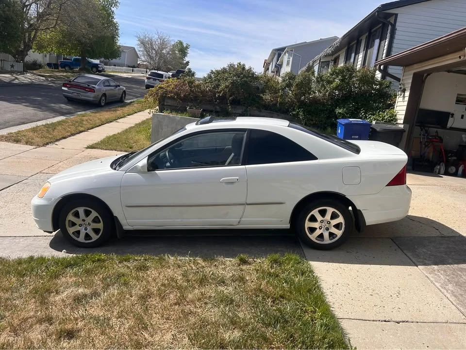 2003 Honda Civic 7th Gen - Image 2 of 9
