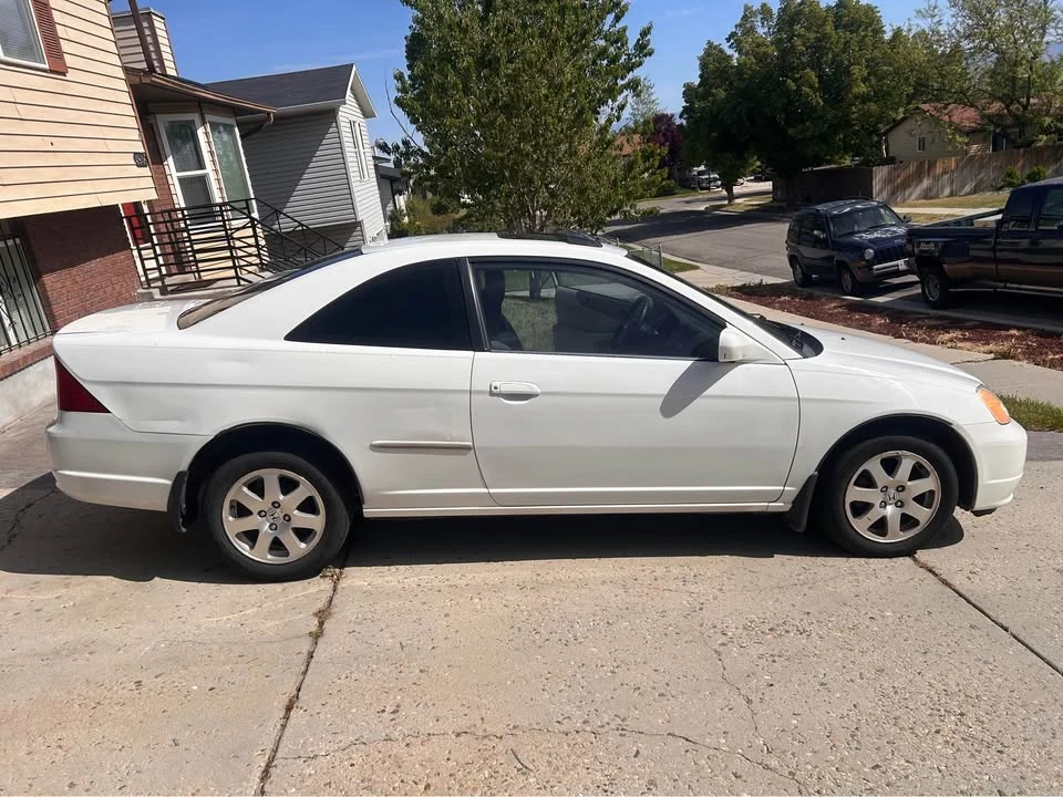 2003 Honda Civic 7th Gen - Image 4 of 9