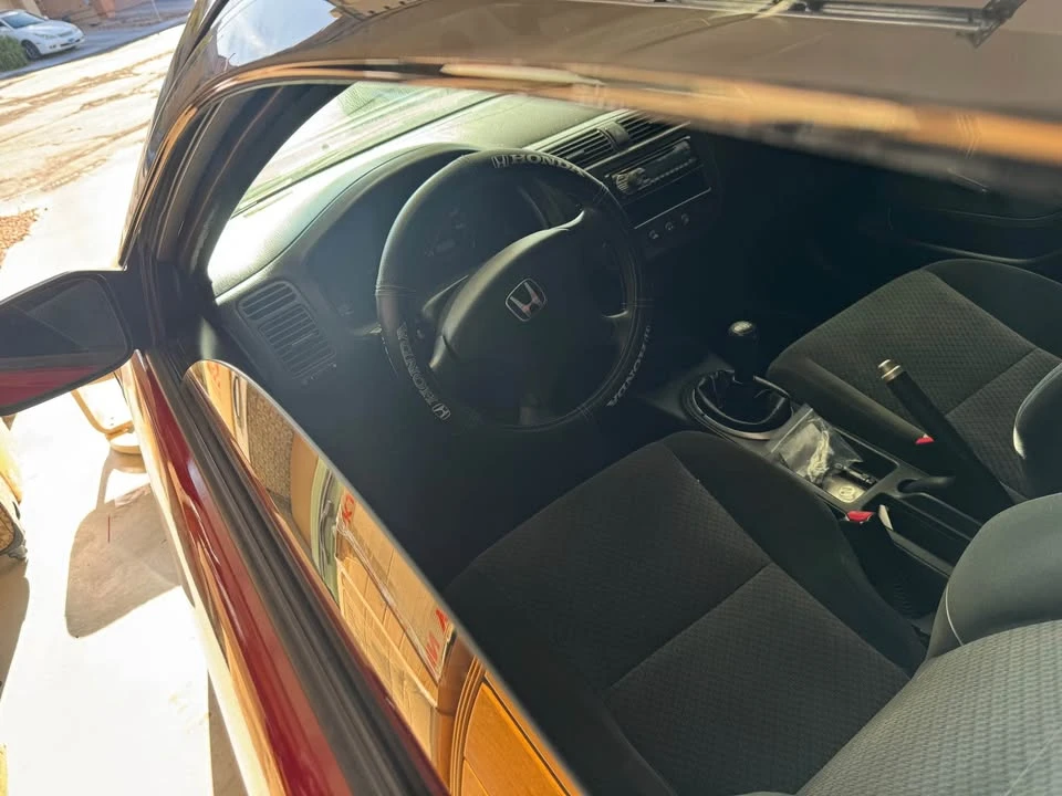 2003 Honda Civic 7th Gen - Image 2 of 7