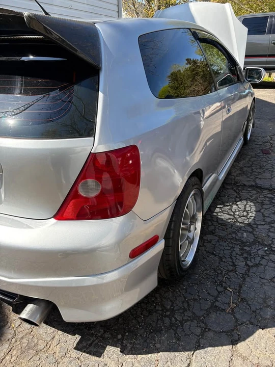 2003 Honda Civic 7th Gen - Image 6 of 15