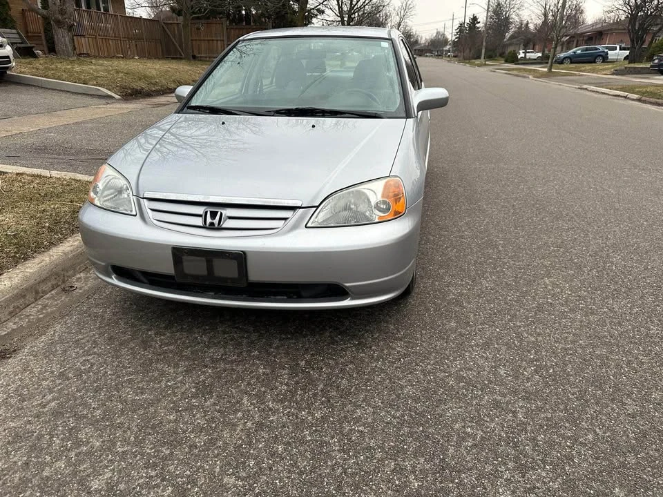 2003 Honda Civic 7th Gen - Image 4 of 9