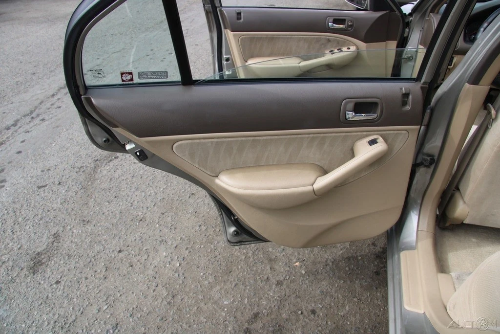 2003 Honda Civic 7th Gen - Image 18 of 21