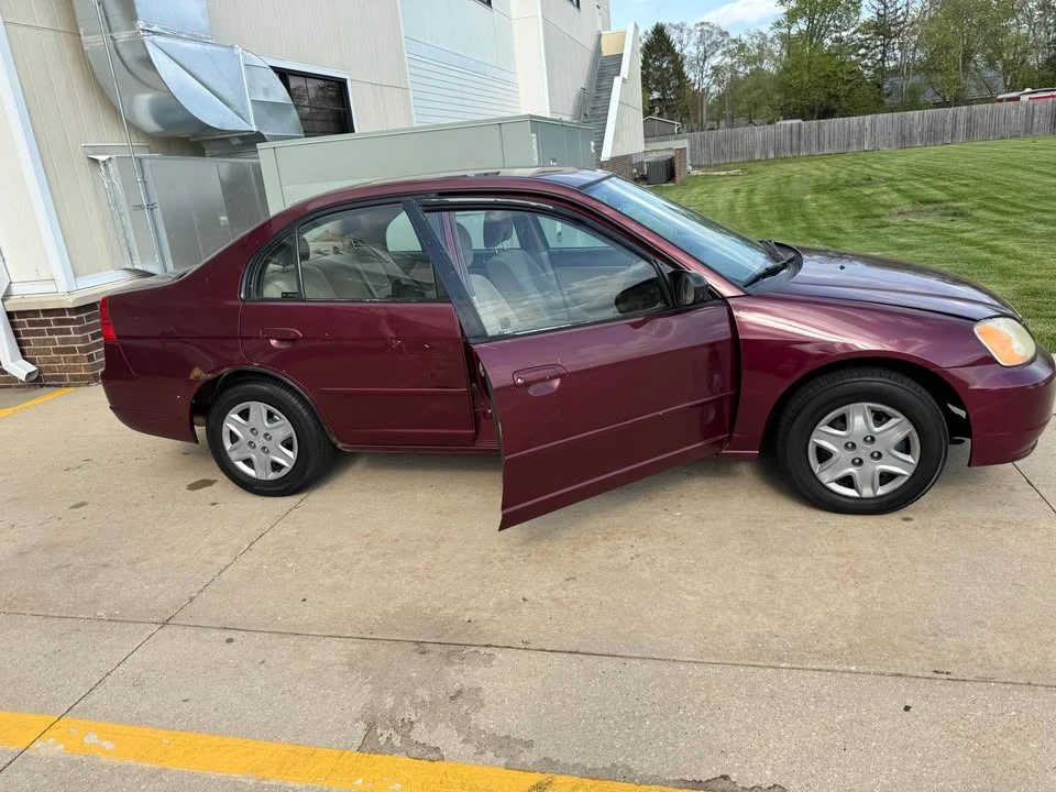 2003 Honda Civic 7th Gen - Image 3 of 3