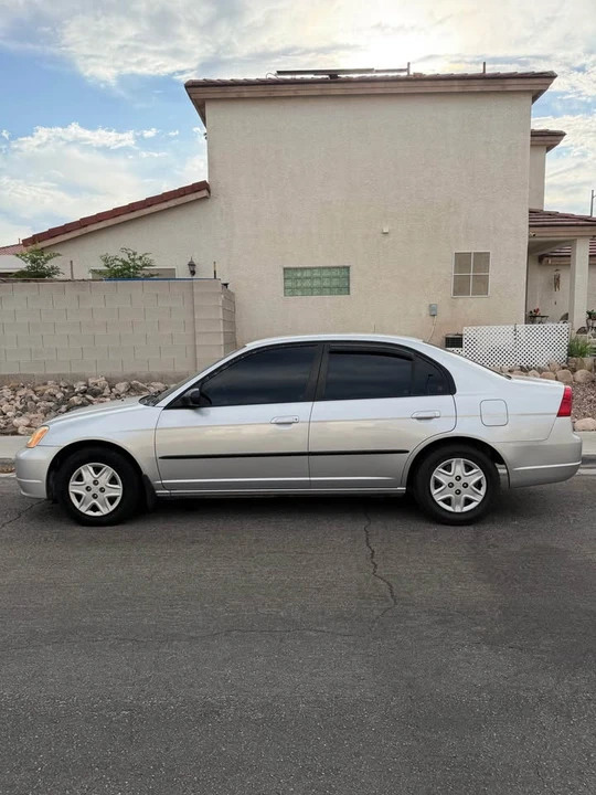 2003 Honda Civic 7th Gen - Image 4 of 12
