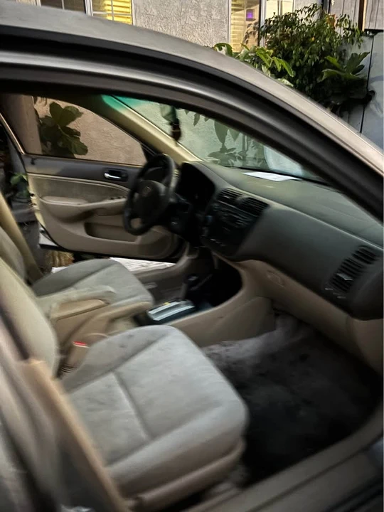 2003 Honda Civic 7th Gen - Image 4 of 8