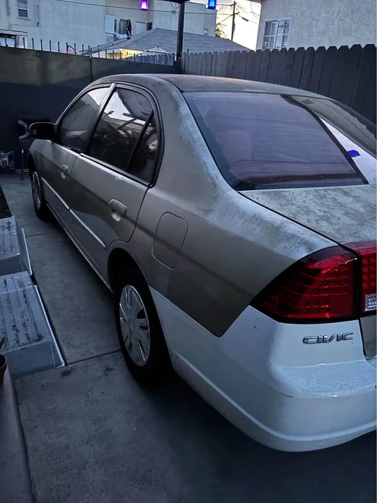 2003 Honda Civic 7th Gen - Image 2 of 8