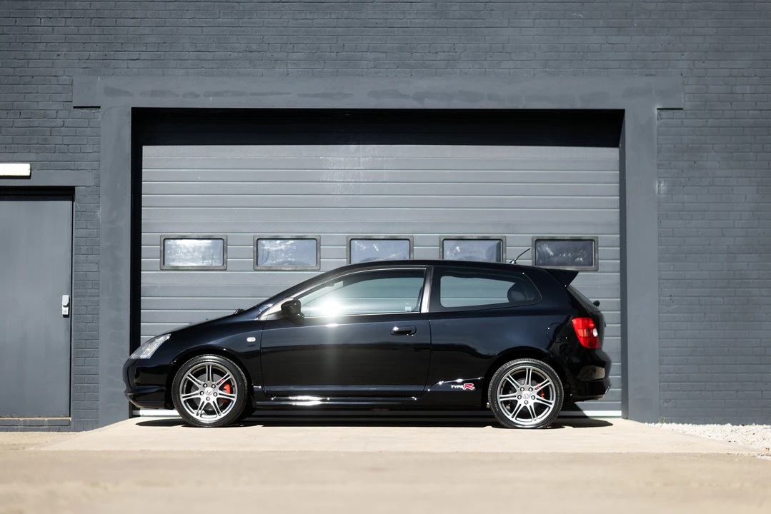 2003 Honda EP3 Civic Type R - Image 4 of 31