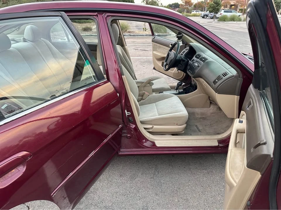 2003 Honda Civic 7th Gen - Image 13 of 18