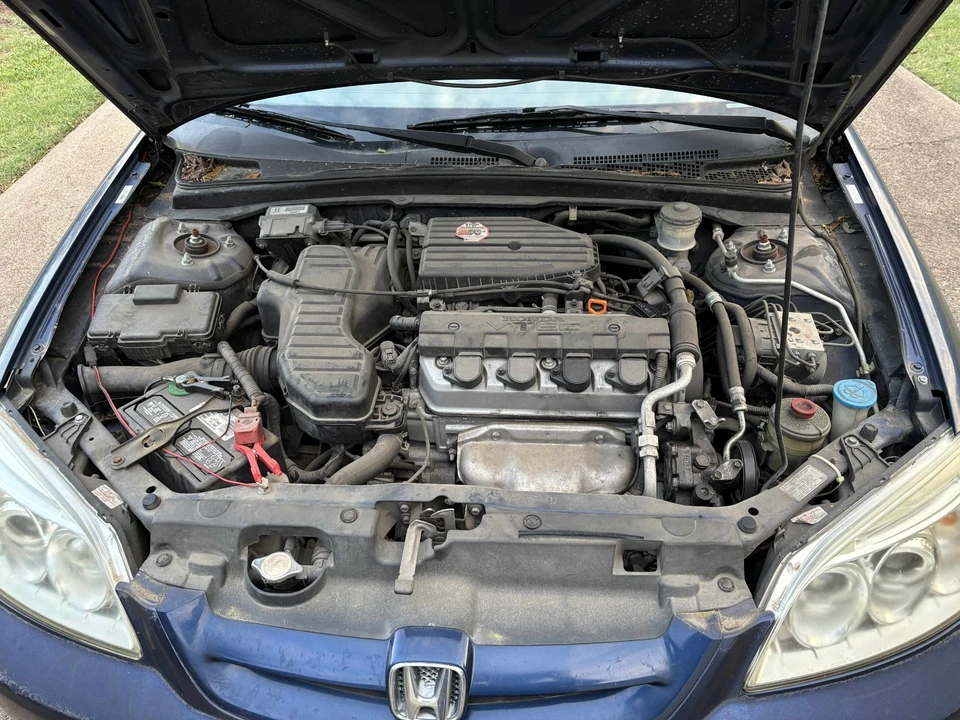 2003 Honda Civic 7th Gen - Image 4 of 10