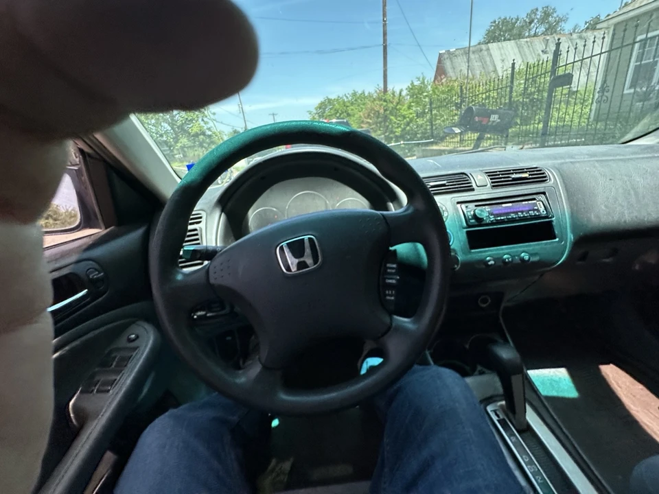 2003 Honda Civic 7th Gen - Image 7 of 13