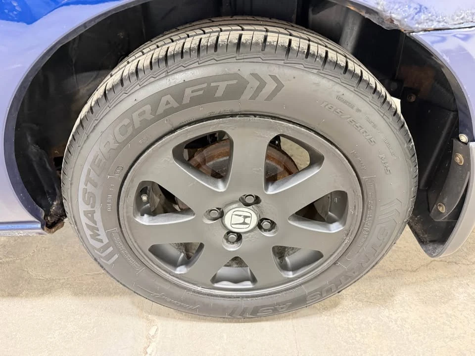 2003 Honda Civic 7th Gen - Image 11 of 13