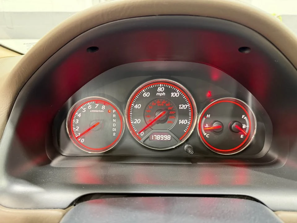 2003 Honda Civic 7th Gen - Image 9 of 13