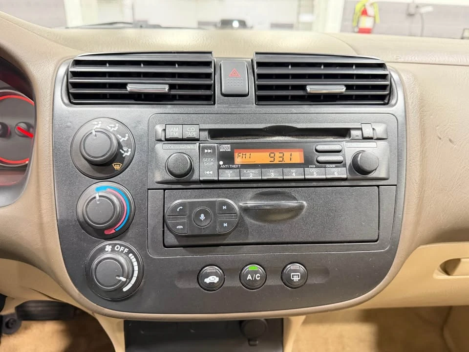 2003 Honda Civic 7th Gen - Image 8 of 13