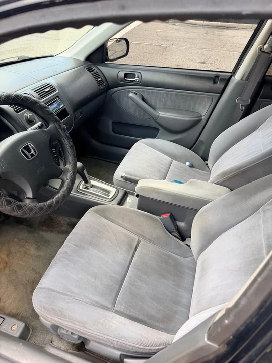 2003 Honda Civic 7th Gen - Image 6 of 7