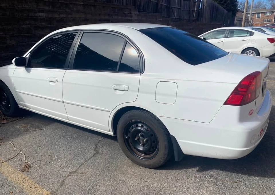 2003 Honda Civic 7th Gen - Image 2 of 5
