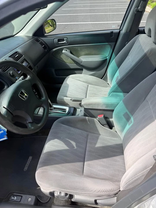 2003 Honda Civic 7th Gen - Image 6 of 8