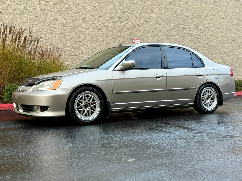 2003 Honda Civic 7th Gen - Image 15 of 31