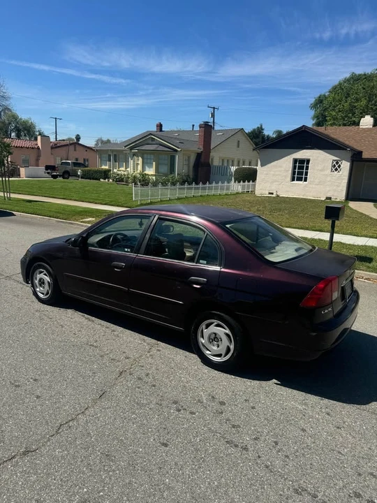 2003 Honda Civic 7th Gen - Image 2 of 7
