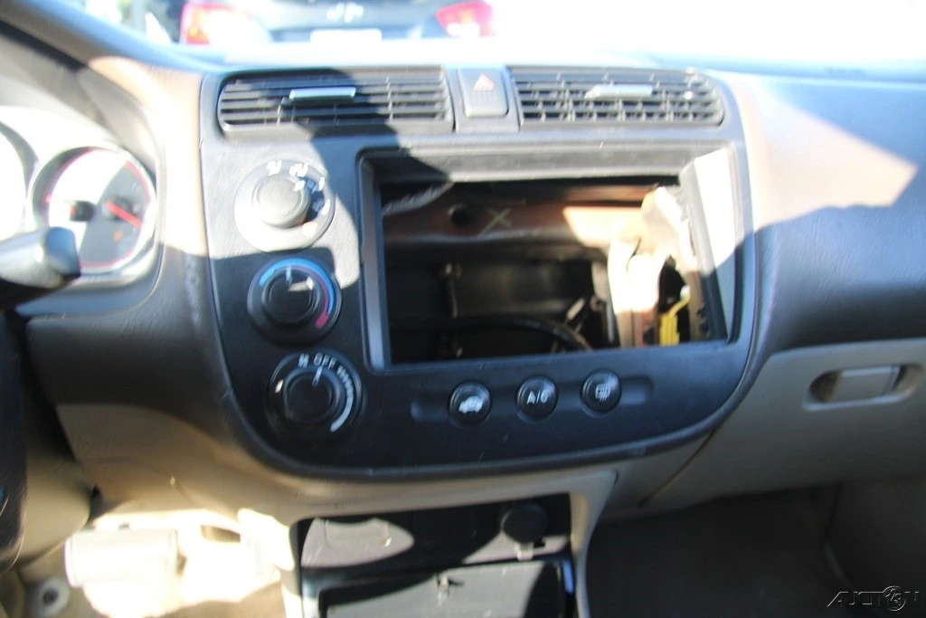 2003 Honda Civic 7th Gen - Image 18 of 21
