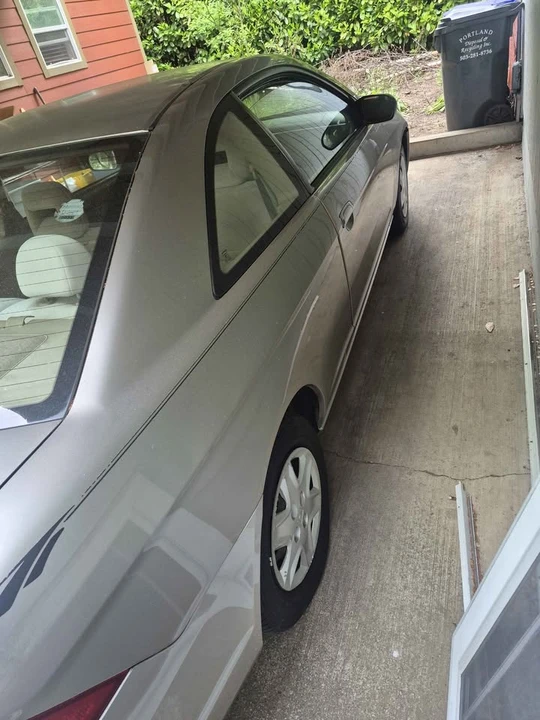 2003 Honda Civic 7th Gen - Image 4 of 8