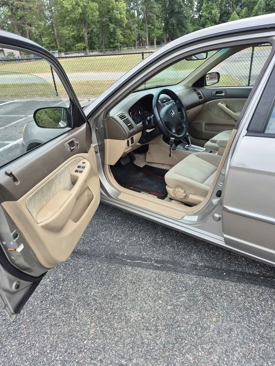 2003 Honda Civic 7th Gen - Image 7 of 11