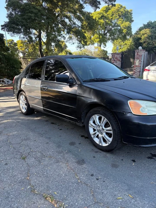 2003 Honda Civic 7th Gen - Image 2 of 7