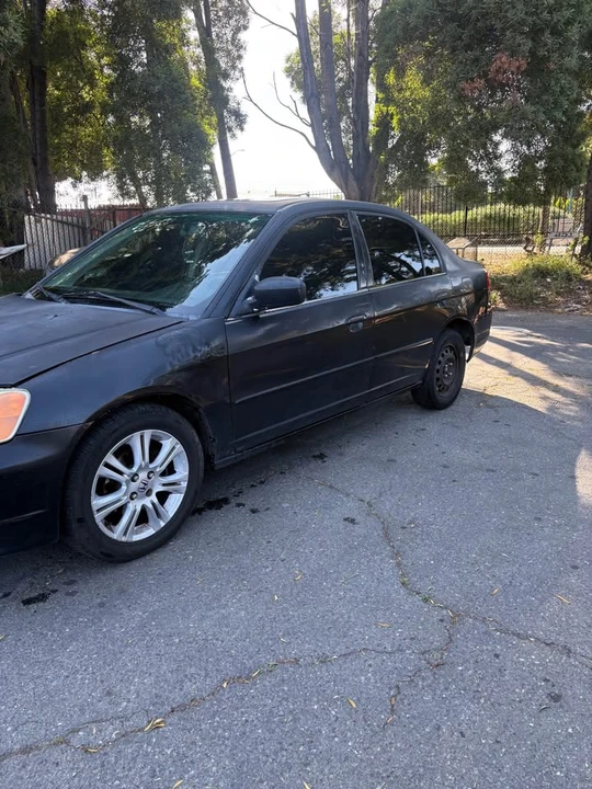 2003 Honda Civic 7th Gen - Image 3 of 7