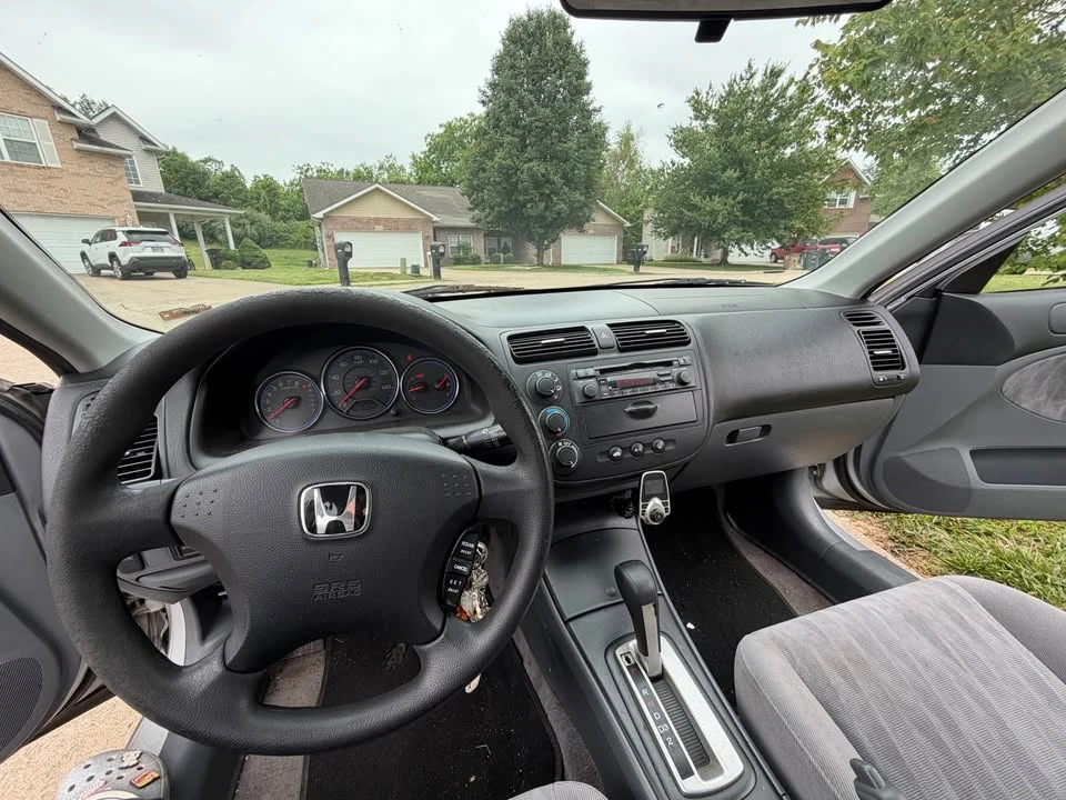 2003 Honda Civic 7th Gen - Image 3 of 7