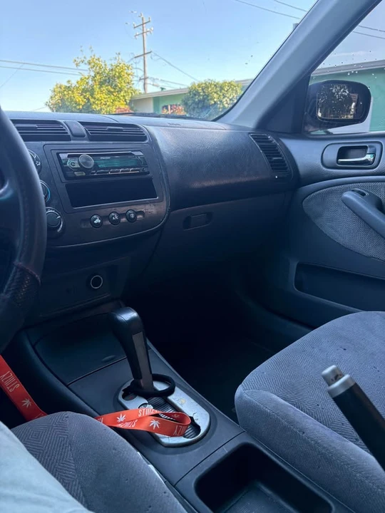2003 Honda Civic 7th Gen - Image 4 of 7