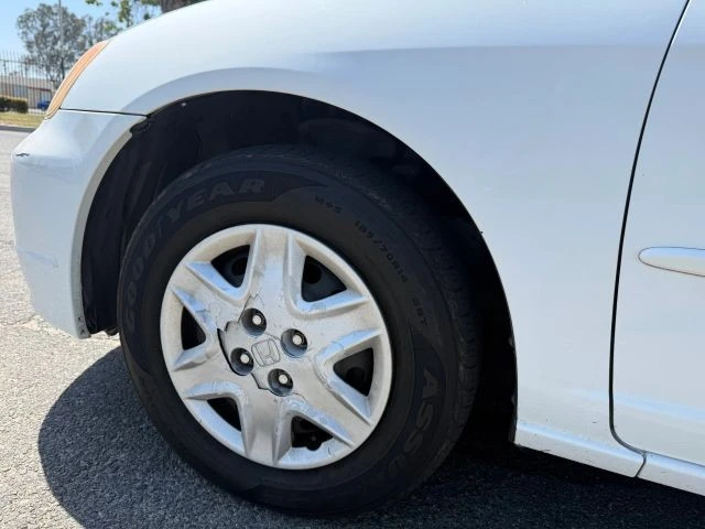 2003 Honda Civic 7th Gen - Image 7 of 13