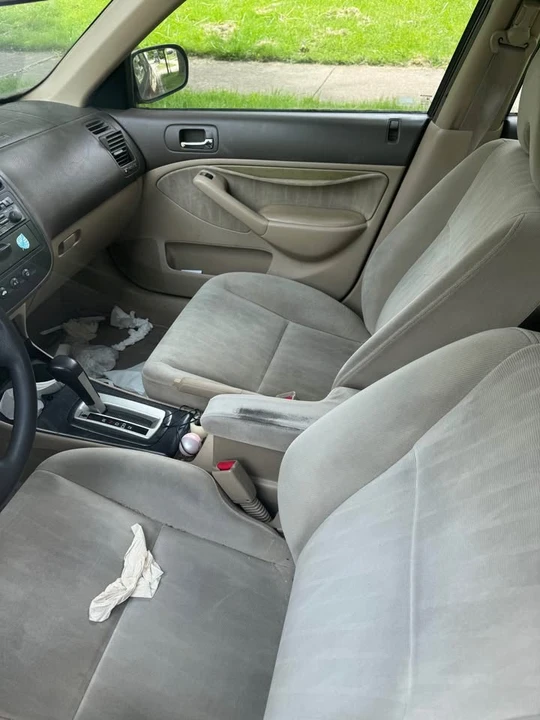 2003 Honda Civic 7th Gen - Image 8 of 8