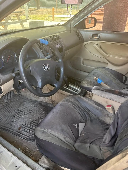 2003 Honda Civic 7th Gen - Image 5 of 8