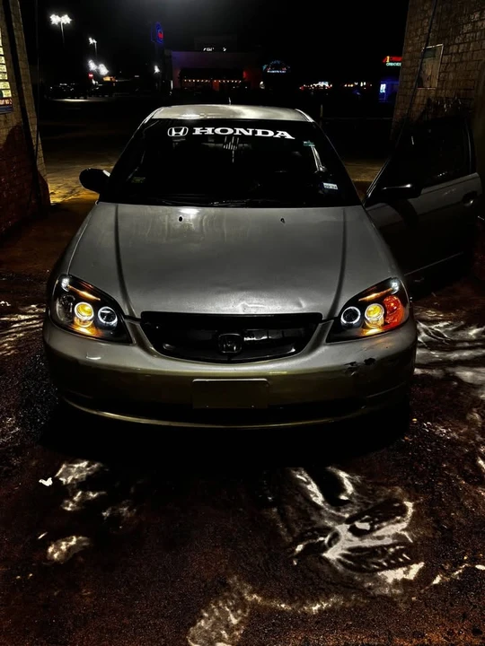 2003 Honda Civic 7th Gen - Image 3 of 4