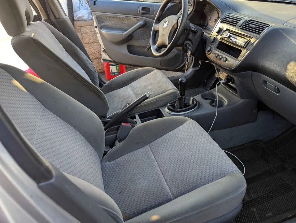 2003 Honda Civic 7th Gen - Image 5 of 8