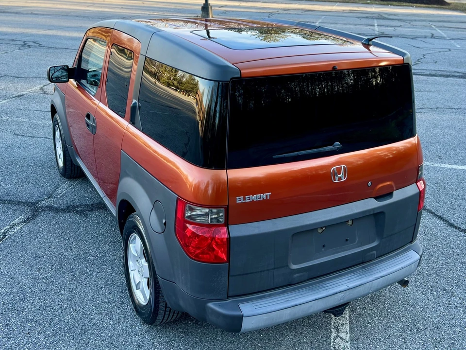 2003 Honda Element - Image 24 of 31