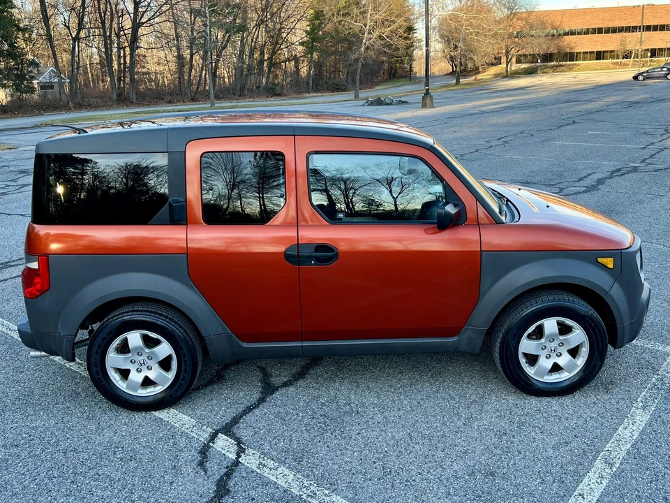 2003 Honda Element - Image 28 of 31
