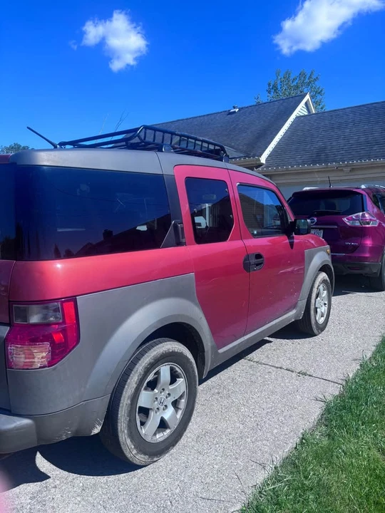 2003 Honda Element - Image 2 of 3