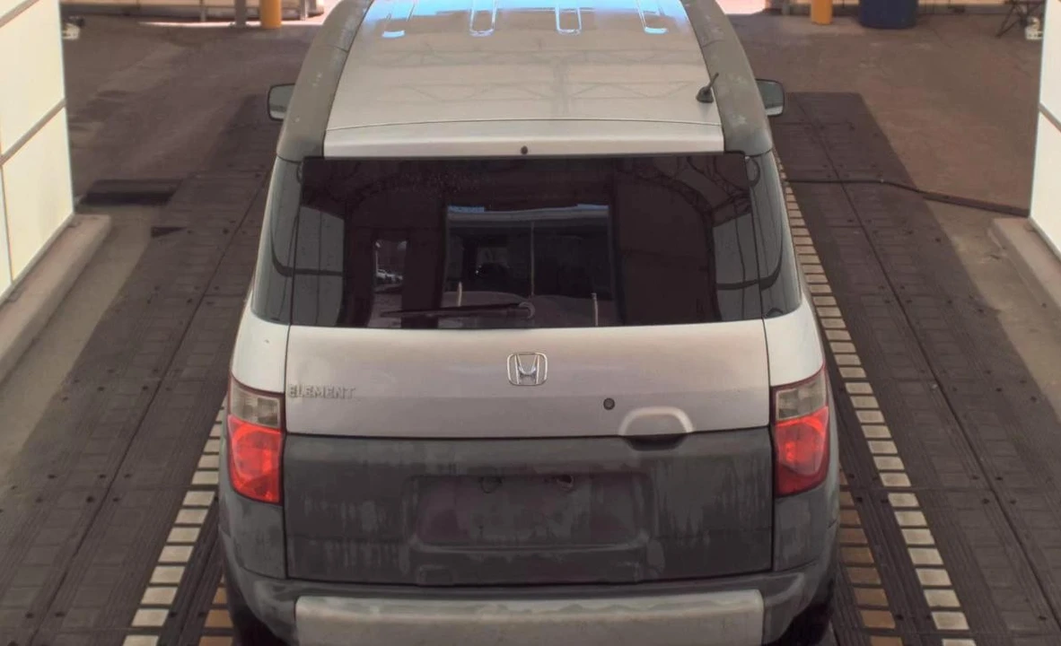 2003 Honda Element - Image 5 of 12