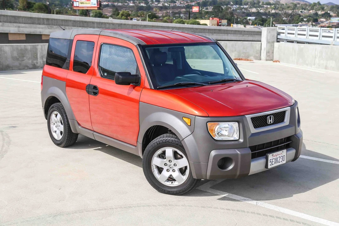 2003 Honda Element - Image 2 of 31