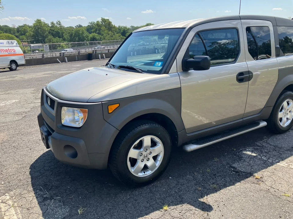 2003 Honda Element - Image 17 of 31
