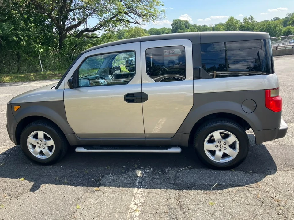 2003 Honda Element - Image 15 of 31