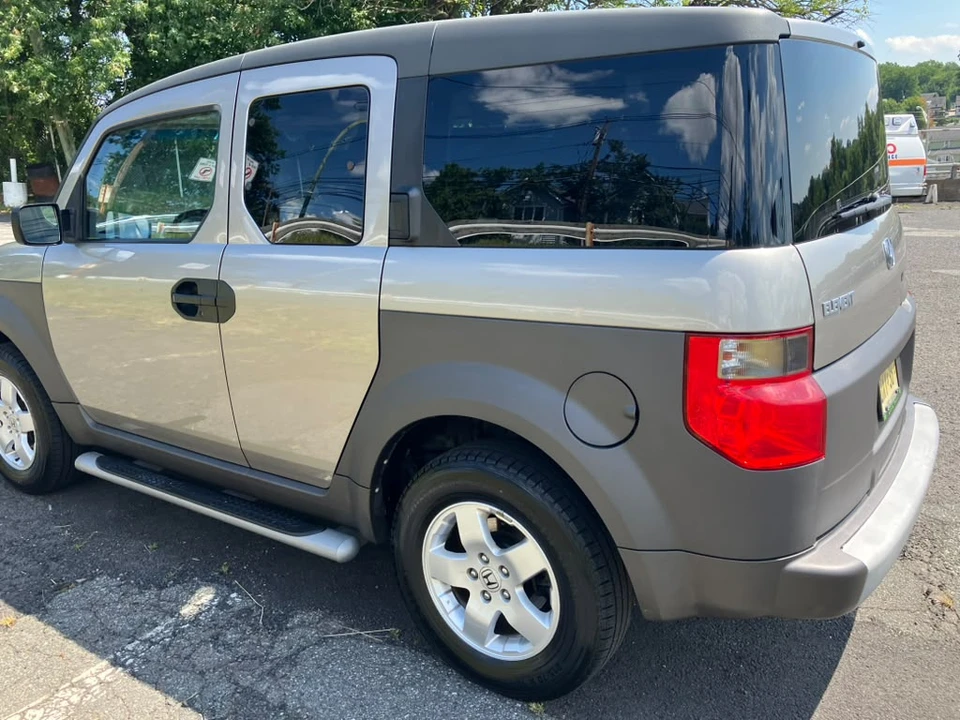 2003 Honda Element - Image 19 of 31