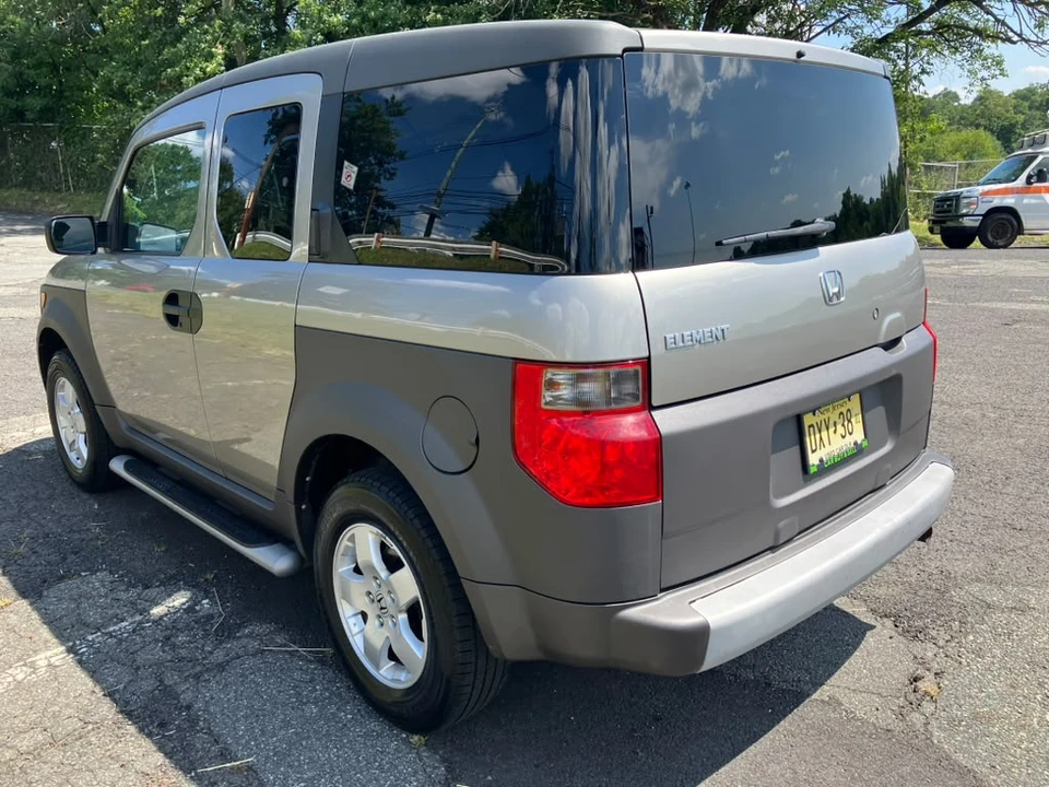 2003 Honda Element - Image 13 of 31