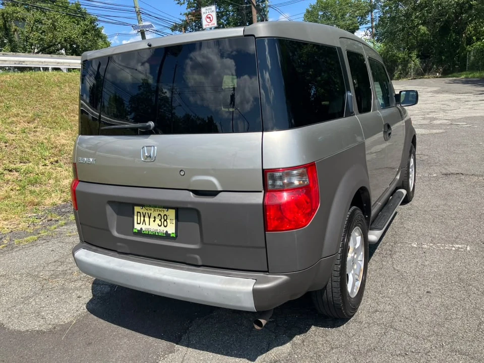 2003 Honda Element - Image 9 of 31